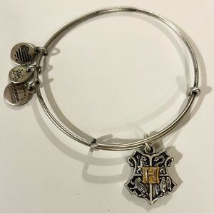 Alex and Ani Silver Harry Potter Bracelet/Bangle with Hogwarts Crest Charm